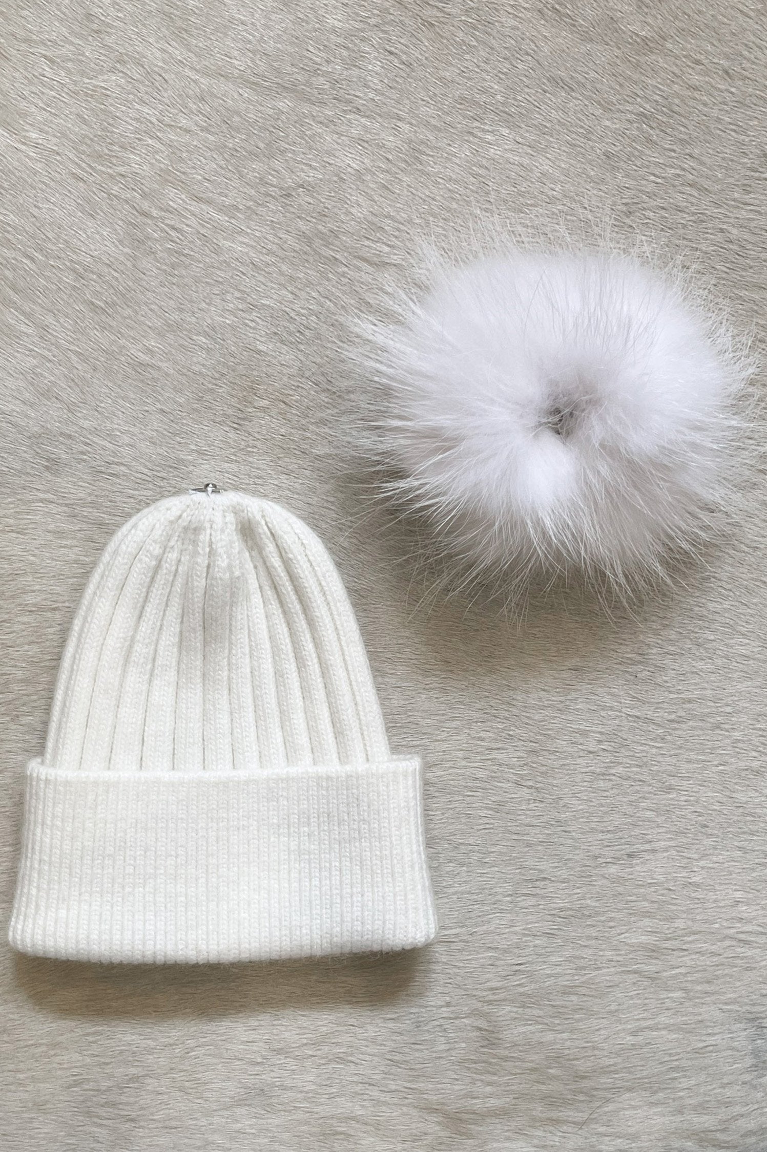 Baby Angora Beanie Snow Mini - Mode & Affaire