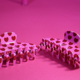 The Curve Clip Love-Heart