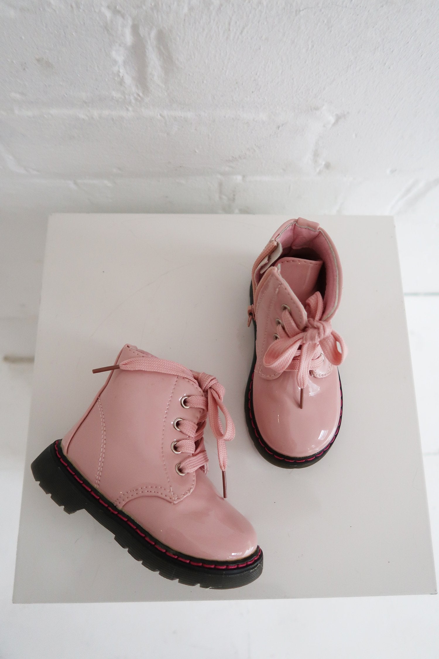 Pink festival outlet boots