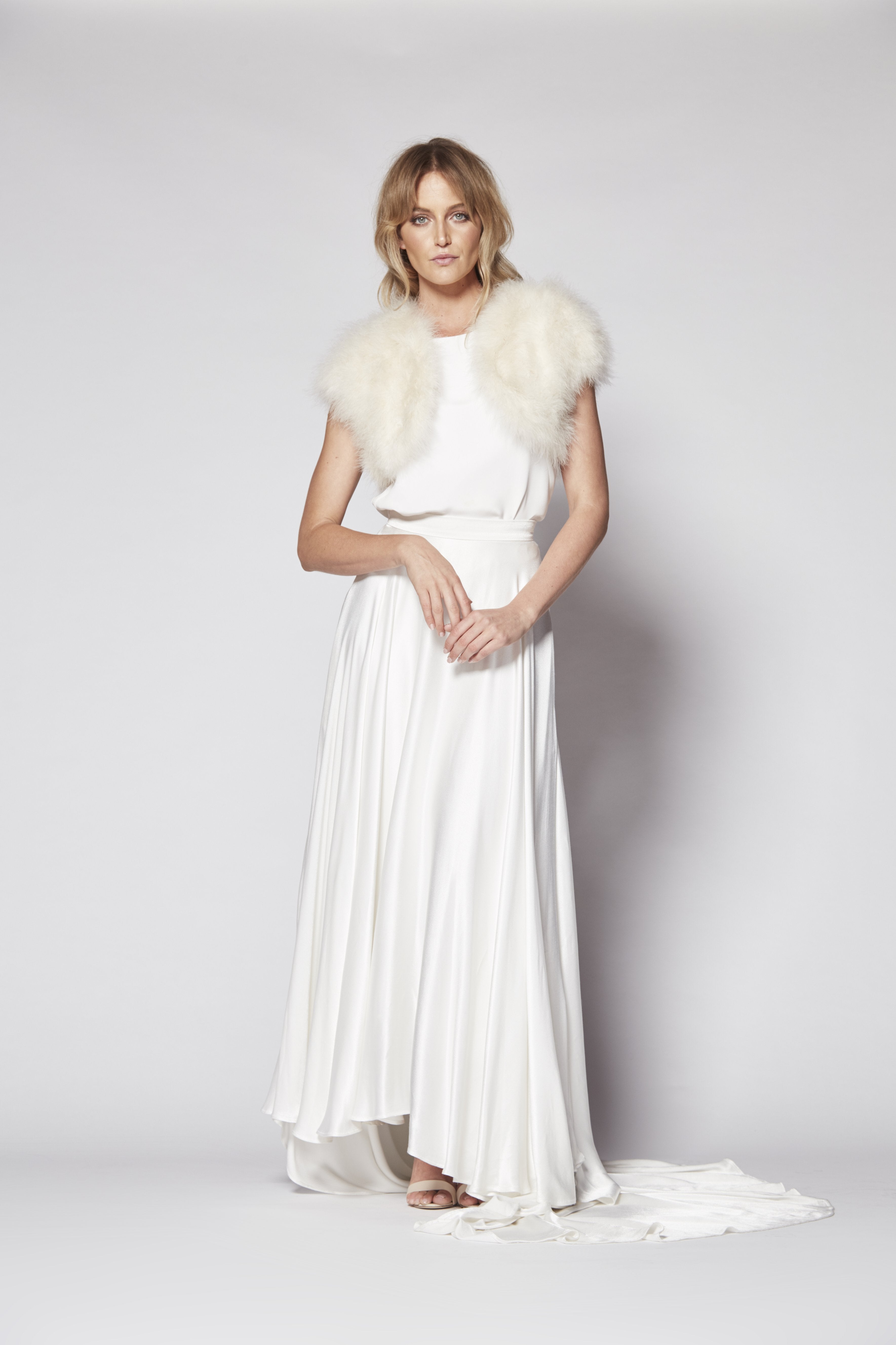 Plume Champagne Feather Bolero - Mode & Affaire
