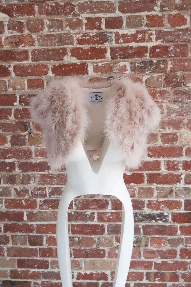 Plume Blush Feather Bolero - Mode & Affaire